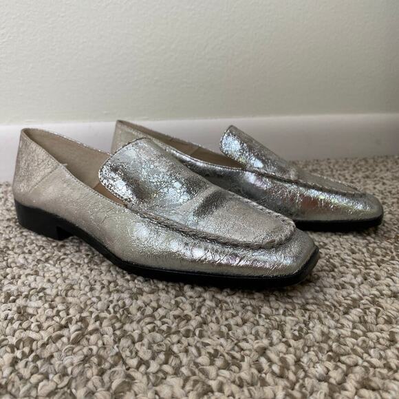 Dolce Vita Beny Flats Size 7.5 Silver Distressed Leather Loafer Preppy Old Money - Picture 8 of 16
